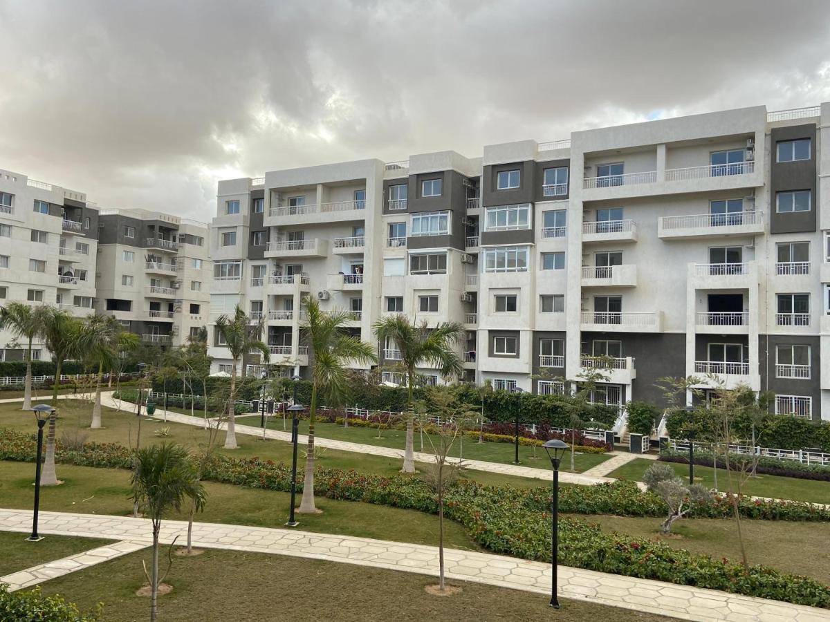 Madinaty Well-Furnished 3- Bedroom Apartment - شقة فندقيه للايجار مدينتي Madinat ash Shuruq Zewnętrze zdjęcie